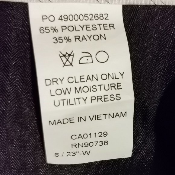 Marc New York - Andrew Marc boys, grey 2 pce suit. - Picture 9 of 9